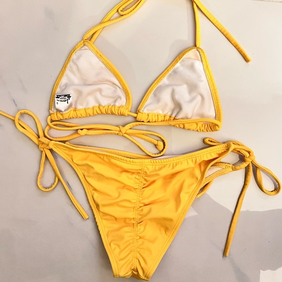 NWOT JESS Swimwear Yellow Bikini Set – Triangle Top & Tie-Side Bottoms Size S/M - Picture 5 of 6